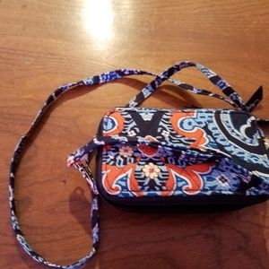 Vera Bradley mini case like new
